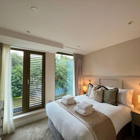 ヨークThe Noir Blanc Retreat At Ryedale Houseアパートメント エクステリア 写真