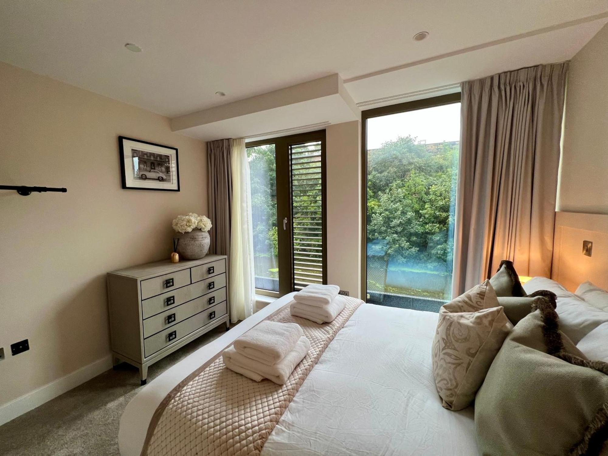 ヨークThe Noir Blanc Retreat At Ryedale Houseアパートメント エクステリア 写真