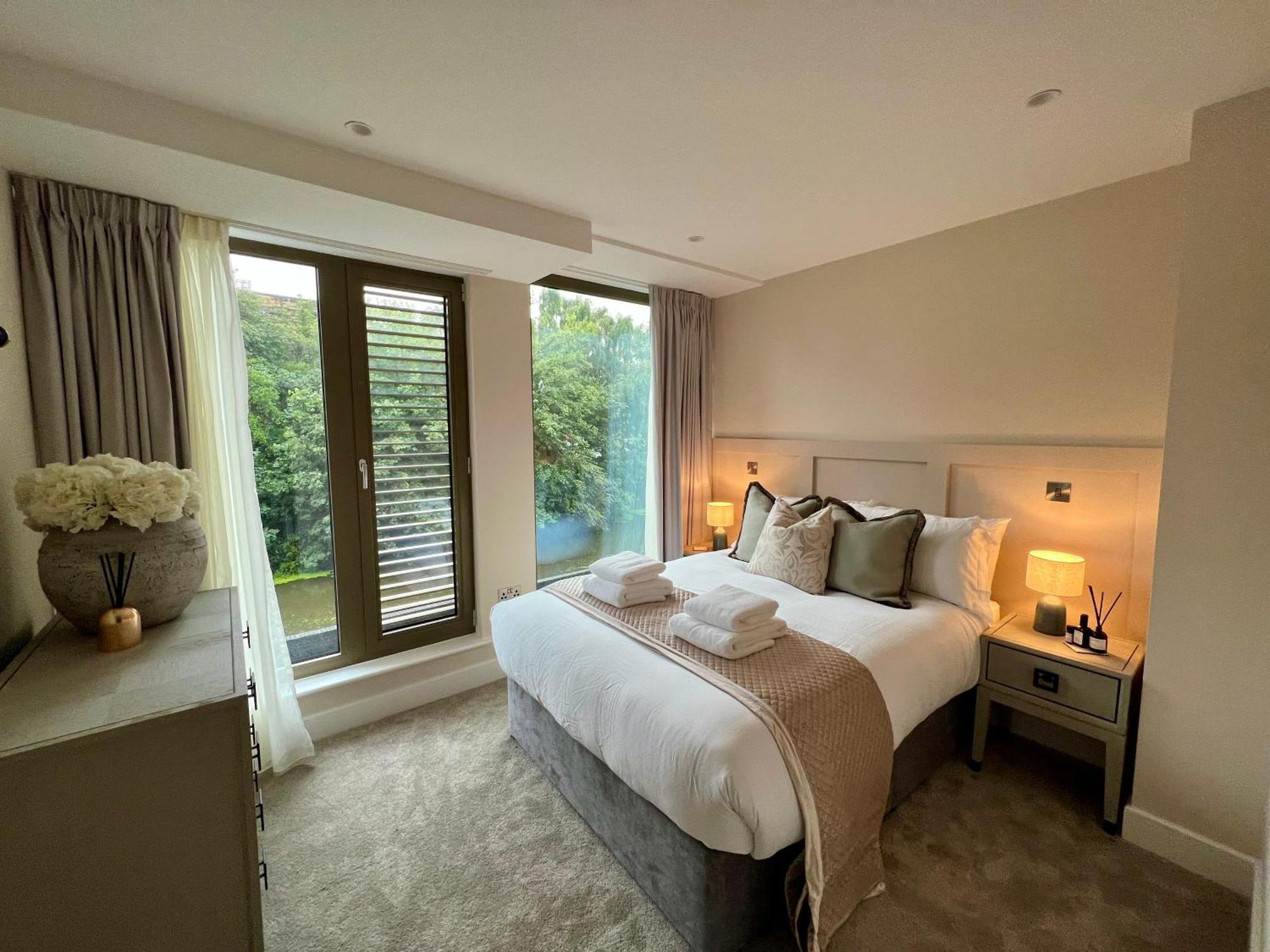 ヨークThe Noir Blanc Retreat At Ryedale Houseアパートメント エクステリア 写真
